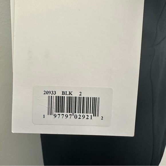 MAC DUGGAL One-Shoulder Floral Appliqué Midi-Dress - Picture 16 of 16